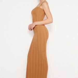 Good American Ribbed Knit Maxi Dress